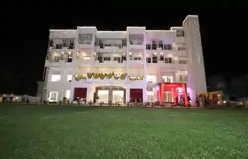 Aliganj Escorts